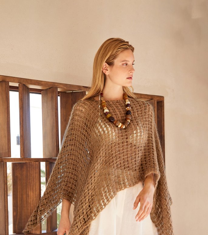 Lana Grossa VIRKaD PONCHO Natural Superkid Tweed